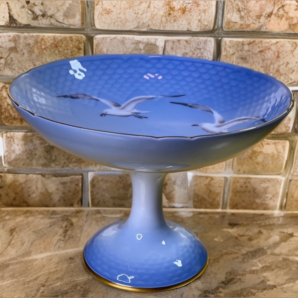 Bing & Grøndahl Seagull Pattern porcelain Compote or Pedestal Dish